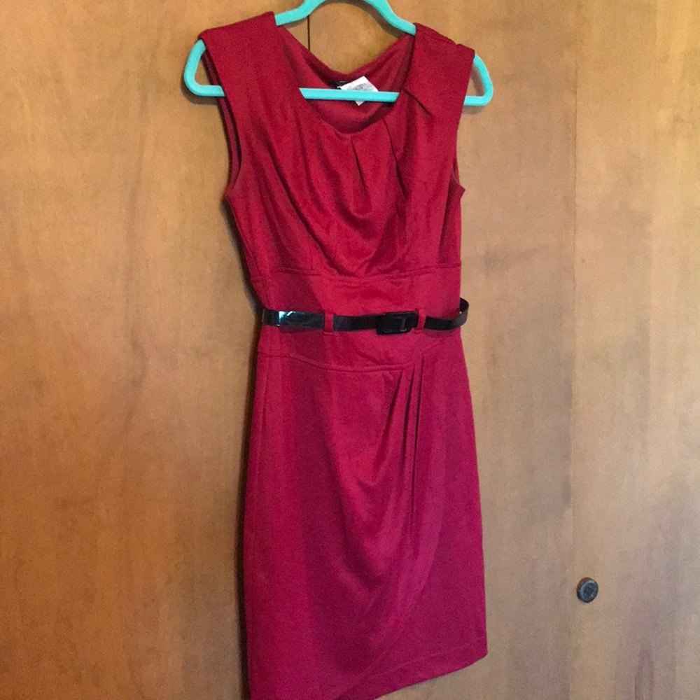 Sleeveless dress